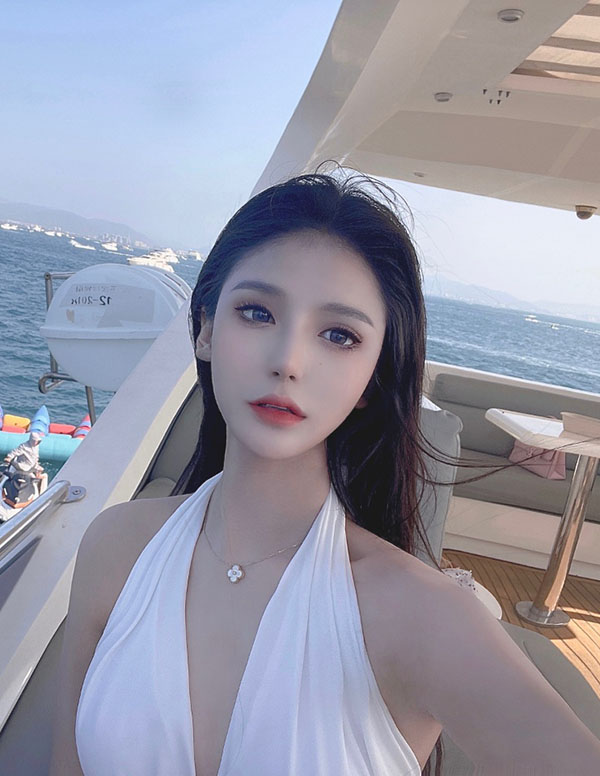 曼谷援交女模特